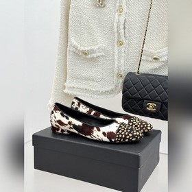 Сандалии CHANEL из серии «Double C Pat