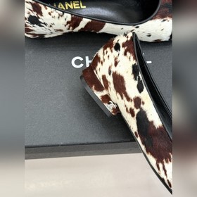 Сандалии CHANEL из серии «Double C Pat