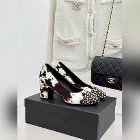 Сандалии CHANEL из серии «Double C Pat