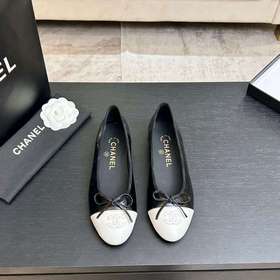 Классические балетки CHANEL с бантами