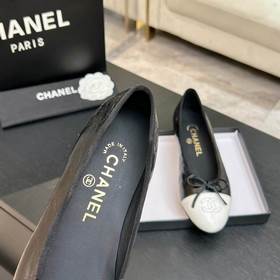 Классические балетки CHANEL с бантами