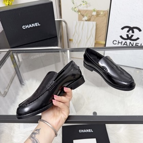 Лодочки CHANEL из новой коллекции — на