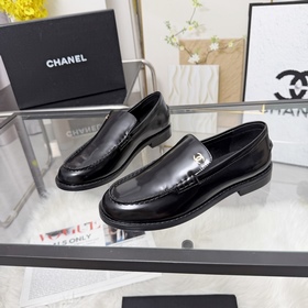 Лодочки CHANEL из новой коллекции — на