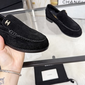 Лодочки CHANEL из новой коллекции — на