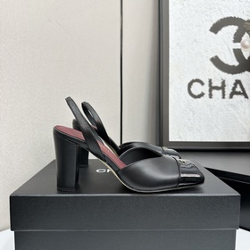 Chanel 2026 — незаменимый элемент осен