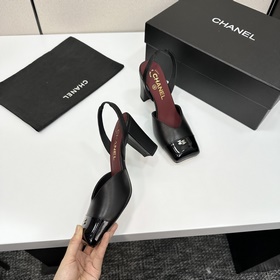 Chanel 2026 — незаменимый элемент осен
