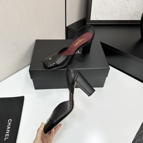 Chanel 2026 — незаменимый элемент осен