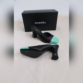 CHANE — классические босоножки на каб