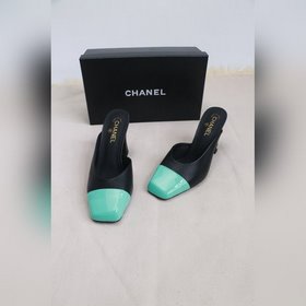 CHANE — классические босоножки на каб