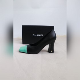 CHANE — классические босоножки на каб