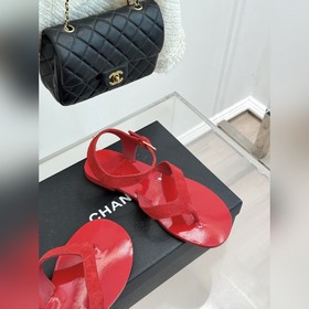 Минималистичные сандалии CHANEL с пере