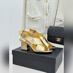 CHANEL — классические сандалии на толс