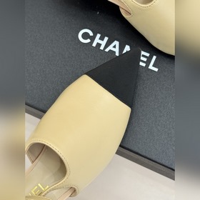 Сандалии CHANEL с заниженной пяткой, з