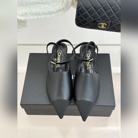 Сандалии CHANEL с заниженной пяткой, з