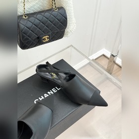 Сандалии CHANEL с заниженной пяткой, з