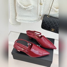 Сандалии CHANEL с заниженной пяткой, з