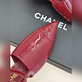 Сандалии CHANEL с заниженной пяткой, з