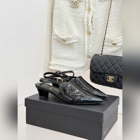 Сандалии CHANEL с заниженной пяткой, з