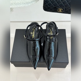 Сандалии CHANEL с заниженной пяткой, з
