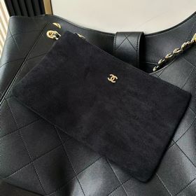 Сумка CHANEL из весенне-летней коллекц