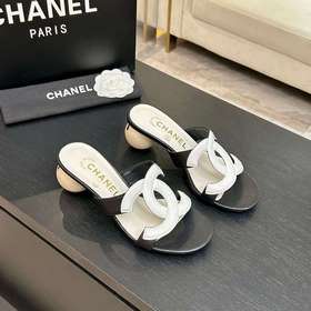 Классические тапочки CHANEL с жемчужны
