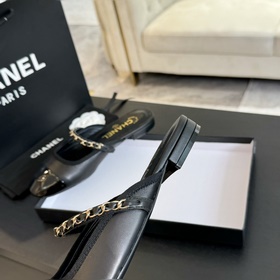 Новинка лета 2024 от CHANEL： ботильо