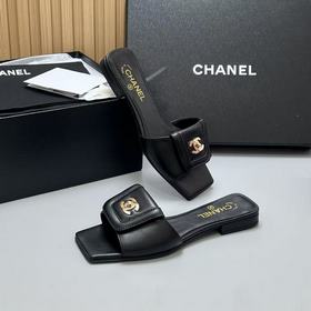 Сандалии CHANEL с квадратным носком и