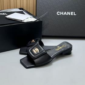 Сандалии CHANEL с квадратным носком и