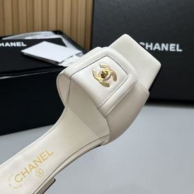 Сандалии CHANEL с квадратным носком и 