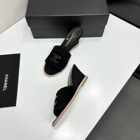 Chanel 2026 — незаменимый элемент осен
