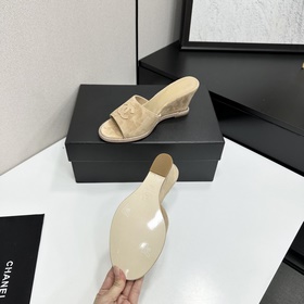 Chanel 2026 — незаменимый элемент осен