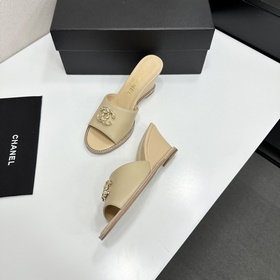 Chanel 2026 — незаменимый элемент осен