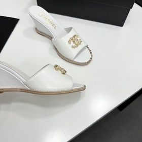 Chanel 2026 — незаменимый элемент осен