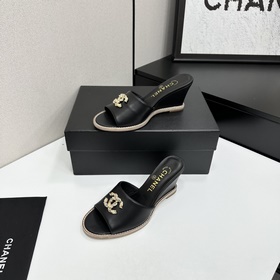 Chanel 2026 — незаменимый элемент осен