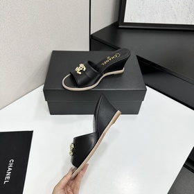 Chanel 2026 — незаменимый элемент осен