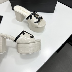 Chanel 2026 — незаменимый элемент осен