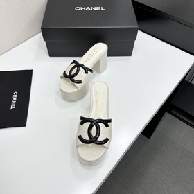 Chanel 2026 — незаменимый элемент осен