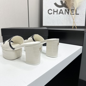 Chanel 2026 — незаменимый элемент осен