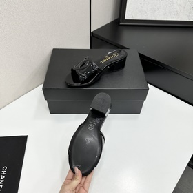 Chanel 2026 — незаменимый элемент осен