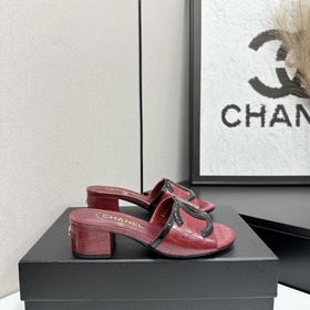 Chanel 2026 — незаменимый элемент осен