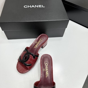 Chanel 2026 — незаменимый элемент осен