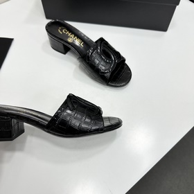 Chanel 2026 — незаменимый элемент осен