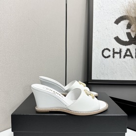 Chanel 2026 — незаменимый элемент осен