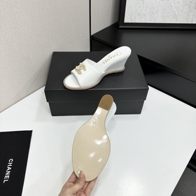 Chanel 2026 — незаменимый элемент осен