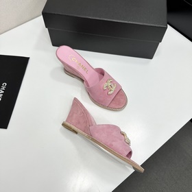 Chanel 2026 — незаменимый элемент осен