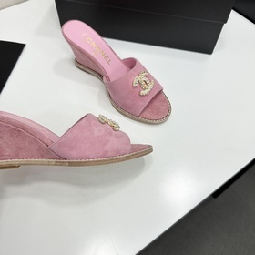 Chanel 2026 — незаменимый элемент осен