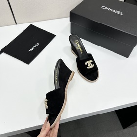 Chanel 2026 — незаменимый элемент осен