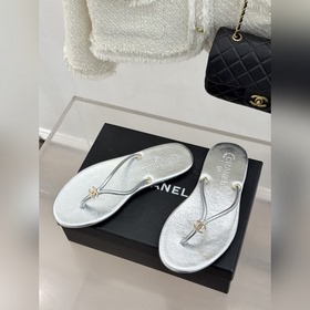 Сандалии CHANEL 26S с двойным «C» в м
