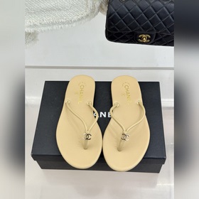 Сандалии CHANEL 26S с двойным «C» в м