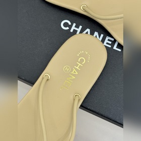 Сандалии CHANEL 26S с двойным «C» в м